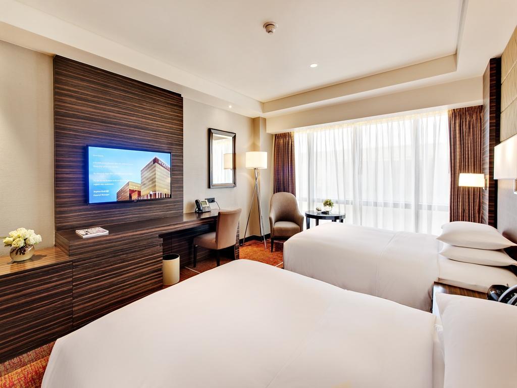 Twin Room - Club Access